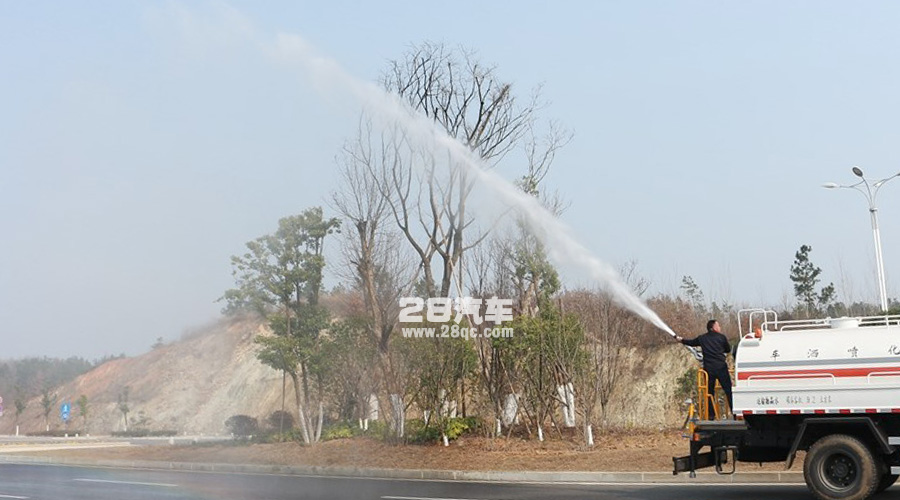 專底灑水車綠化炮 專底灑水車綠化炮