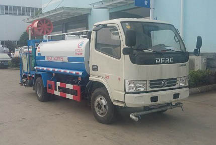 程力威牌CLW5071GPSE5型綠化噴灑車(chē)