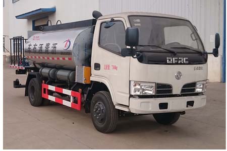 大力牌DLQ5070GLQZ5型瀝青灑布車(chē)